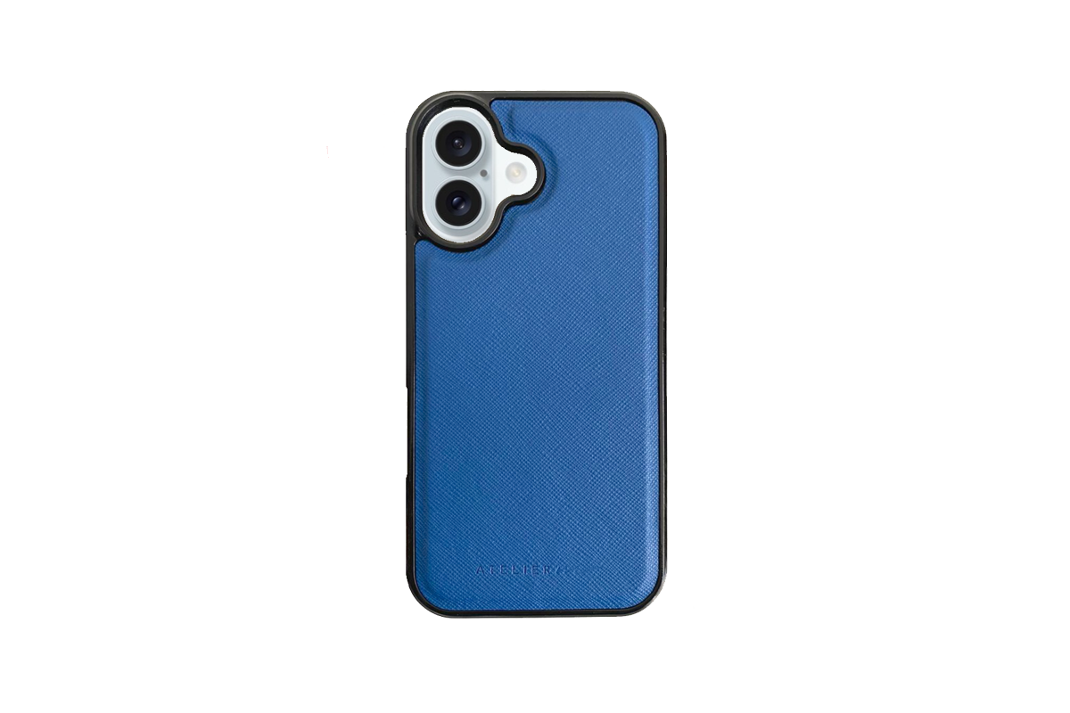 The Signature Case iPhone 16